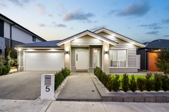 5 Milne Street, Sunbury, Vic 3429