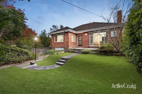 5 Milton Crescent, Box Hill South, Vic 3128