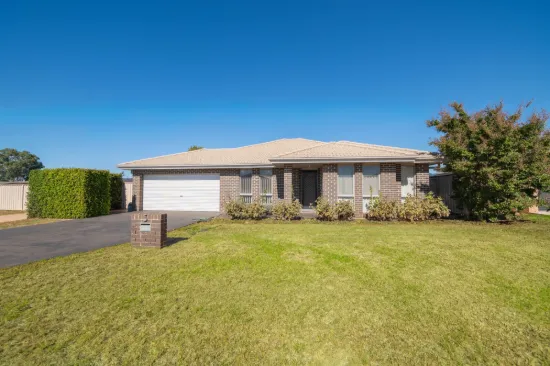 5 Monastery Close, Parkes, NSW 2870
