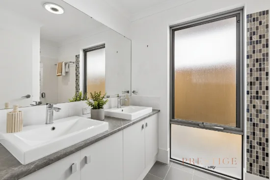 5 Montebello Boulevard, Two Rocks, WA 6037-Image