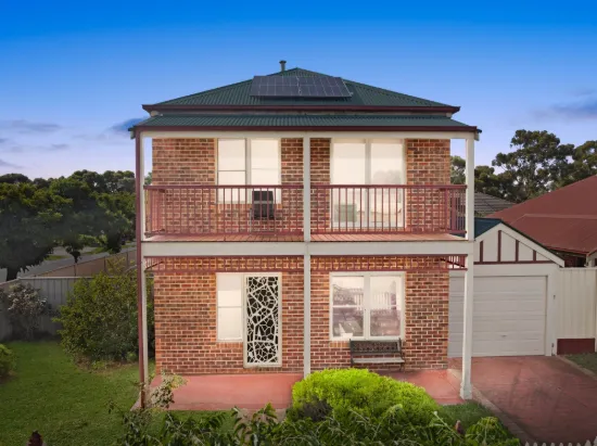 5 Mulberry Pass, Craigieburn, Vic 3064