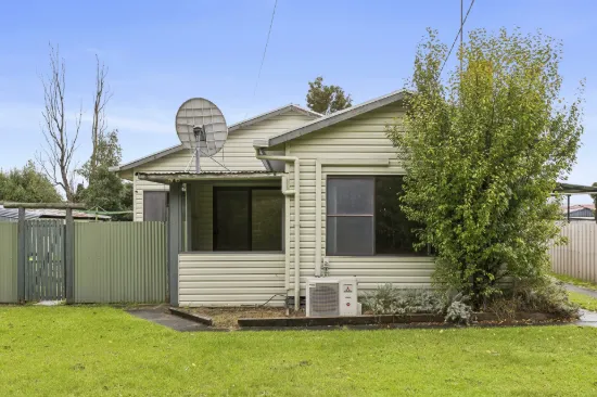 5 Murrock Street, Simpson, Vic 3266