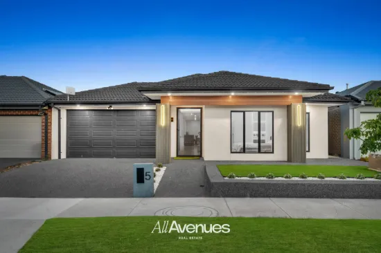 5 Nandewar Street, Clyde North, Vic 3978