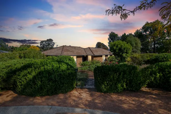 5 Newbigin Place, Monash, ACT 2904
