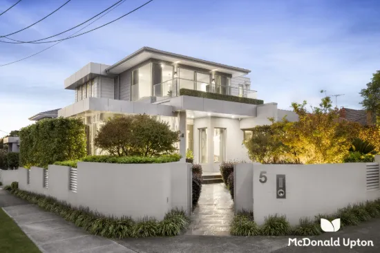 5 Noble Avenue, Strathmore, Vic 3041