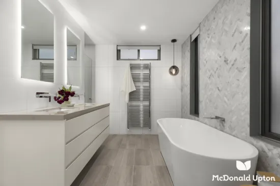 5 Noble Avenue, Strathmore, Vic 3041-Image