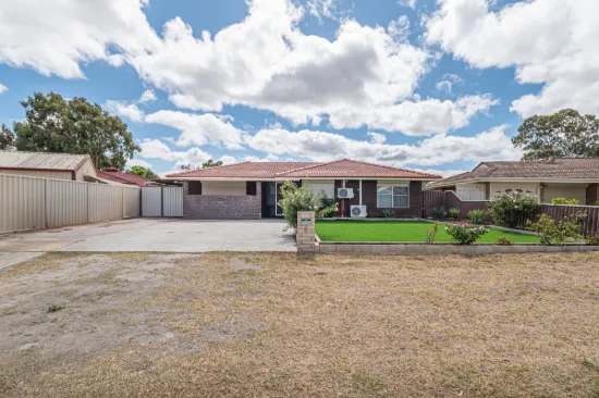 5 Oakajee Court, Gosnells, WA 6110