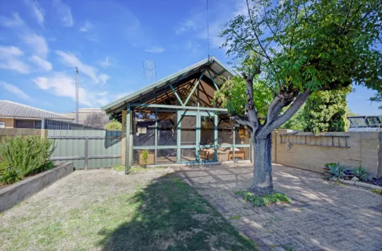 5 Osborne Way, Port Denison, WA 6525
