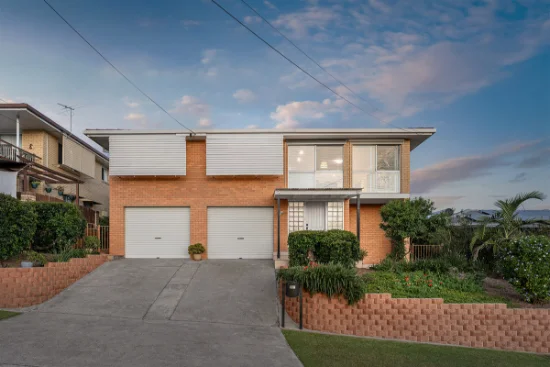 5 Pareena Crescent, Mansfield, Qld 4122