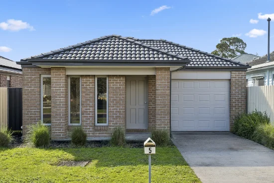 5 Parker Avenue, Colac, Vic 3250