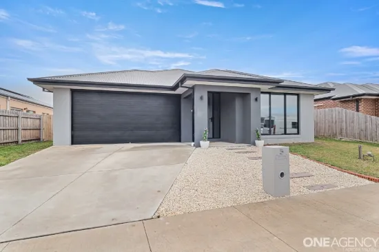 5 Parkview Boulevard, Morwell, Vic 3840