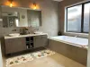 5 Picnic Avenue, Clyde North, Vic 3978-Image