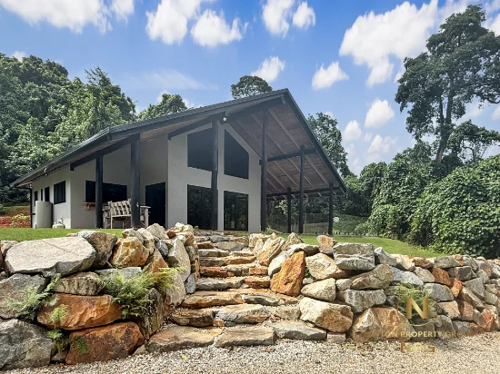 5 Plantation Drive, Bingil Bay, Qld 4852