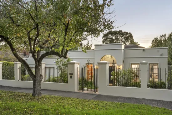 5 Power Avenue, Toorak, Vic 3142