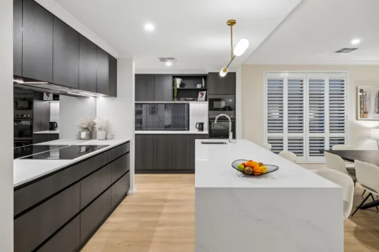 5 Preston Grove, South Guildford, WA 6055