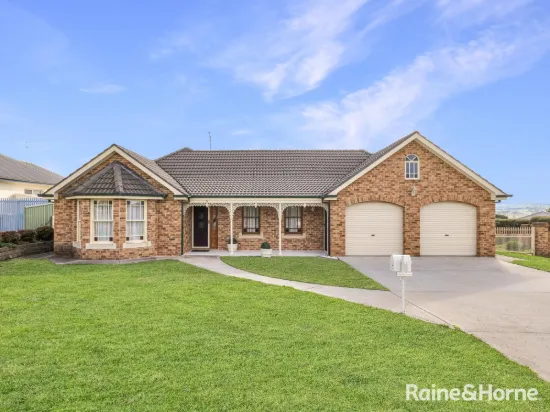 5 Quinn Court, Llanarth, NSW 2795
