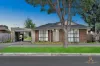 5 Raffindale Crescent, Cranbourne West, Vic 3977-Image