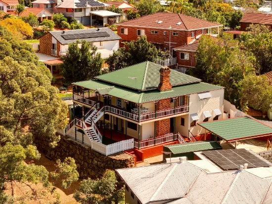 5 Raphael Place, Carina, Qld 4152