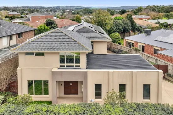 5 Redmore Court, Berwick, Vic 3806