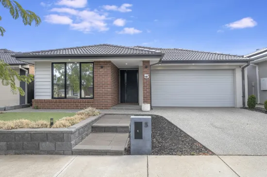 5 Reston Way, Strathtulloh, Vic 3338