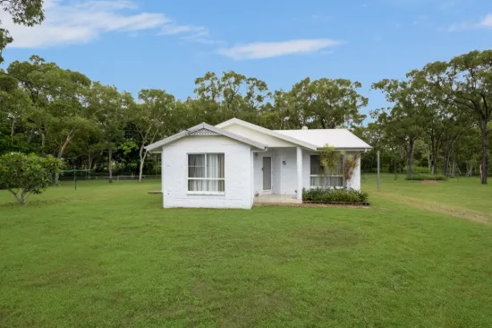 5 Rhyl Court, Mount Low, Qld 4818