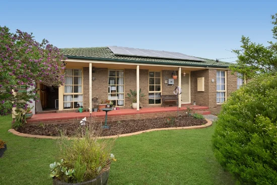 5 Ridley Close, Carrum Downs, Vic 3201 - For Sale