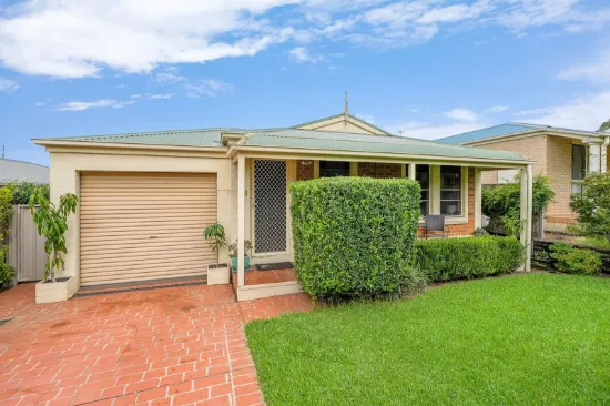 5 Roanoke Drive, Lake Munmorah, NSW 2259