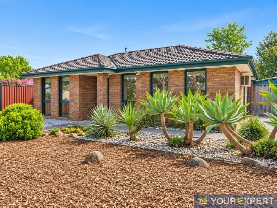 5 Robyn Court, Hampton Park, Vic 3976