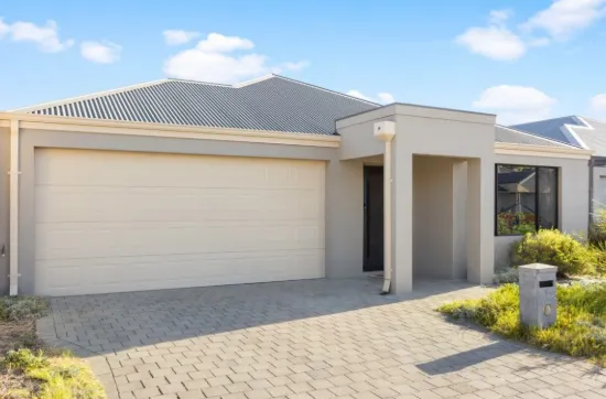 5 Rochdale Circle, Meadow Springs, WA 6210
