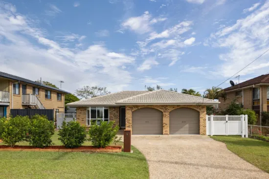 5 Rossinton Street, Birkdale QLD 4159-Image