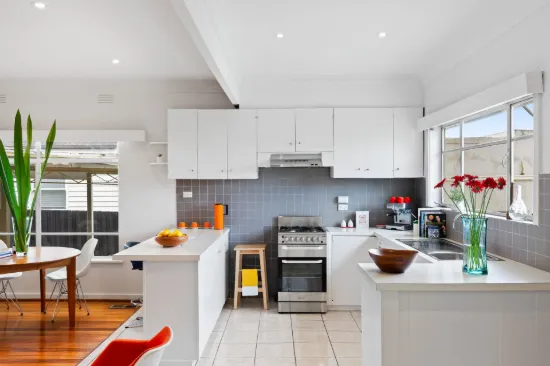 5 Royalty Street, Clayton, Vic 3168-Image