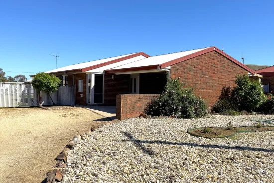 5 Russell Street, Numurkah, Vic 3636