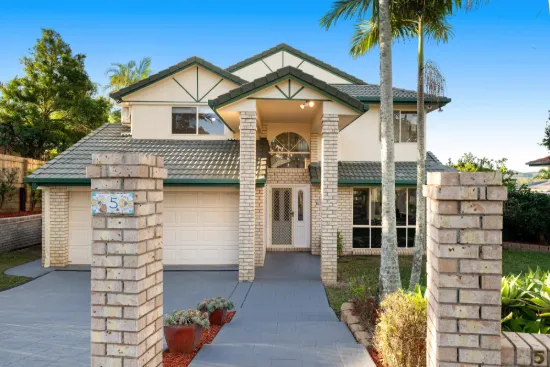 5 Saint Clair Crescent, Wishart, Qld 4122