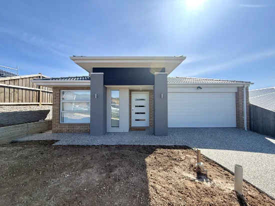 5 Savoy Street, Warragul, Vic 3820