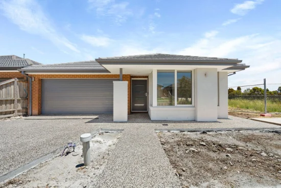 5 Scoparia Court, Beveridge VIC 3753 - For Rent