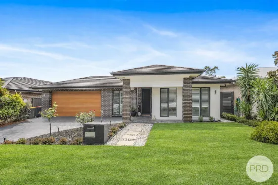 5 Seaside Boulevard, Fern Bay, NSW 2295