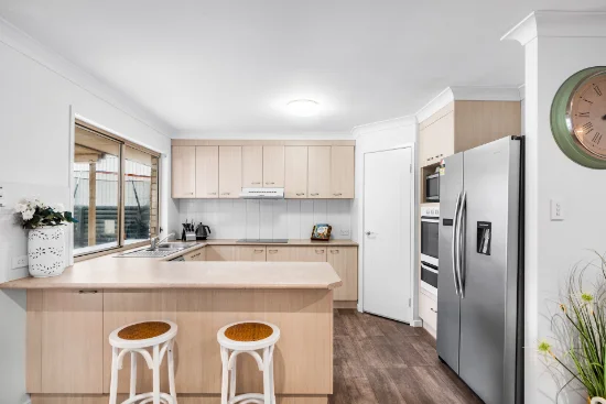 5 Seeana Lane, Birkdale, Qld 4159-Image
