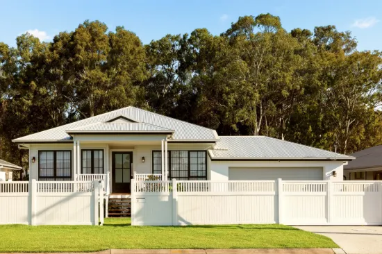 5 Shoe Street, Hope Island, Qld 4212