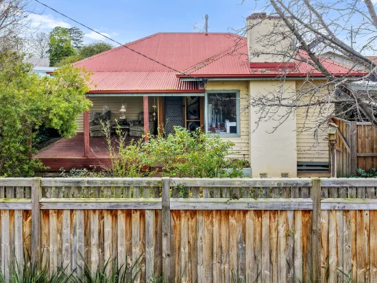 5 Short Street, Benalla, Vic 3672 - For Rent
