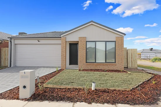 5 Solitaire Way, Wallan, Vic 3756