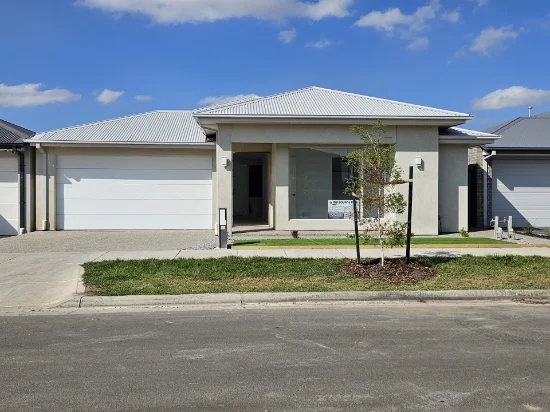 5 Spreading Road, Mickleham, Vic 3064