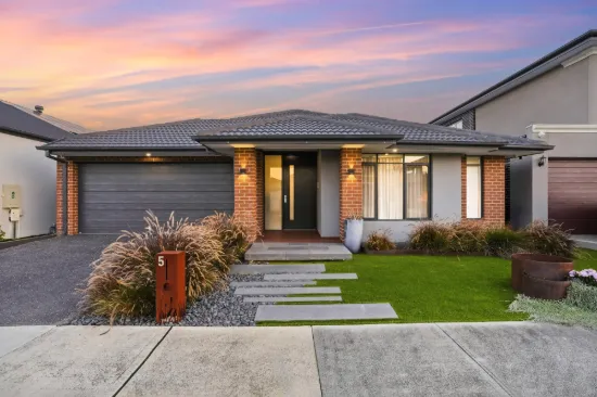 5 Springlands Street, Lyndhurst, Vic 3975