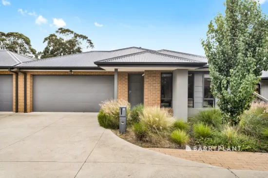 5 Statesman Close, Beaconsfield, Vic 3807