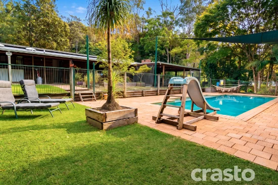 5 Stirling Court, Bonogin, Qld 4213