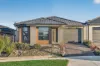 5 Strathfield Court, Cranbourne East, Vic 3977