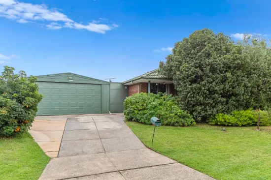 5 Sue Place, Carrum Downs, Vic 3201