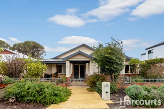5 Tasman Loop, Dudley Park, WA 6210