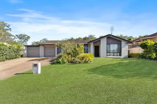 5 Taurus Spur, Narrawallee, NSW 2539