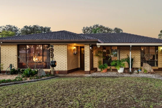 5 Tecoma Court, Parafield Gardens, SA 5107 - For Sale