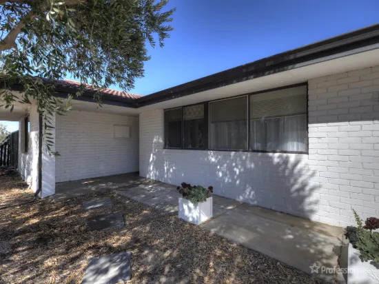 5 Tremont Place, Craigie, WA 6025